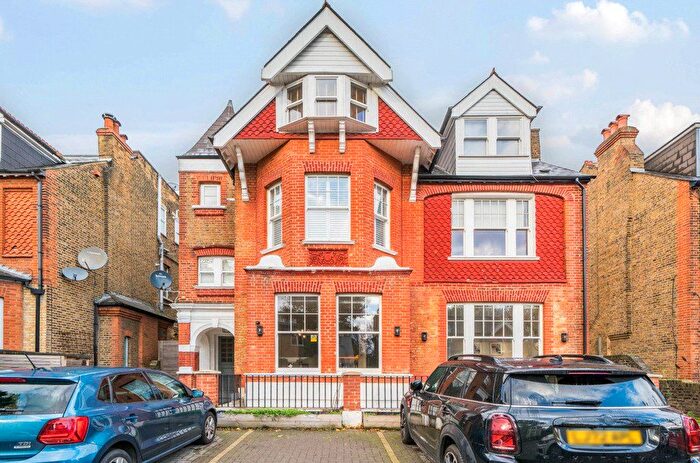 1 Bedroom Flat For Sale In Madeley Road, London, W5