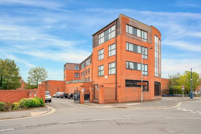 1 Bedroom Flat To Rent In Windsor House, Melton Mowbray, LE13