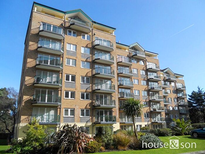 2 Bedroom Apartment For Sale In Keverstone Court, Manor Road, East Cliff, Bournemouth, BH1