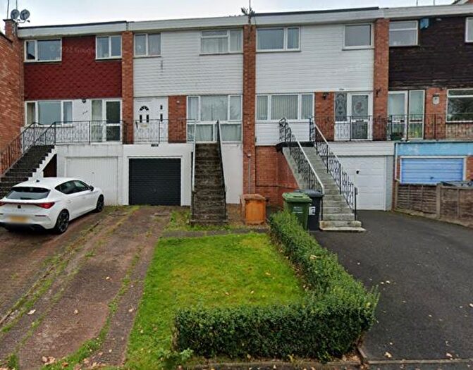 3 Bedroom House To Rent In Stourbridge Road, Kidderminster, DY10