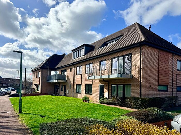 1 Bedroom Flat For Sale In Gladstone Road, Ware, SG12