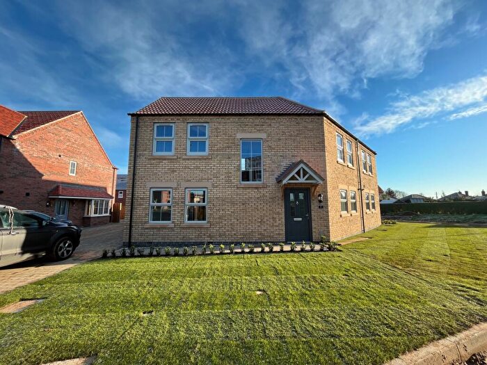 3 Bedroom Semi-Detached House For Sale In Dunson Road, Metheringham, LN4