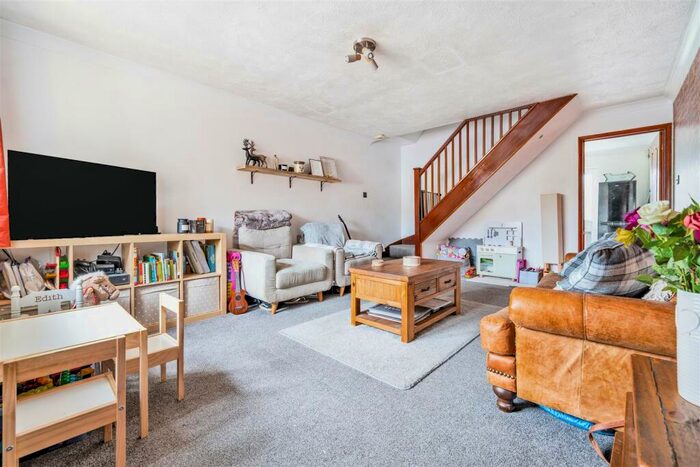 2 Bedroom Semi-Detached House For Sale In Marsham Close, Harrietsham, ME17