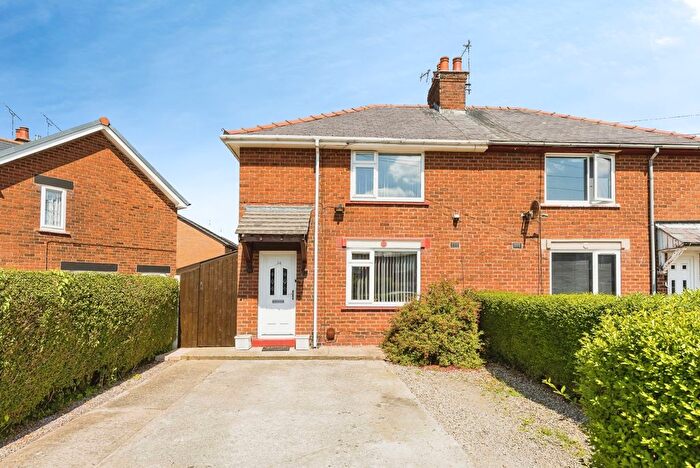 2 Bedroom Semi-Detached House For Sale In Bryn Clywedog, Coedpoeth, Wrexham, LL11