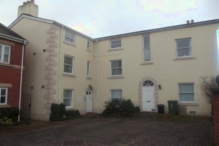 2 Bedroom Flat To Rent In Heavitree, Exeter, EX1
