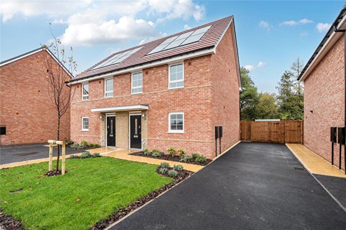 3 Bedroom Semi Detached House To Rent In Southwold Drive, Hampton Beach, Peterborough, PE7