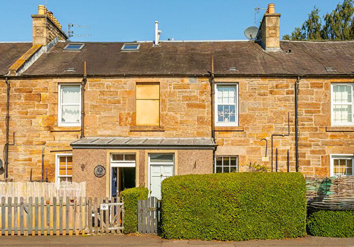 1 Bedroom Flat For Sale In Whitehouse Road, Cramond, Edinburgh, EH4