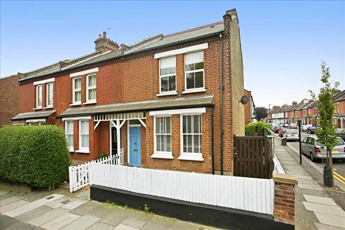 1 Bedroom Flat To Rent In Brooks Road, Chiswick, London, W4