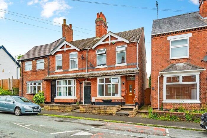 3 Bedroom End Of Terrace House For Sale In High Bank Road, Burton-on-Trent, DE15