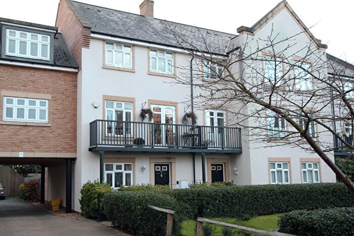 5 Bedroom Town House To Rent In Pearl Close, Chesterton, Cambridge, CB4