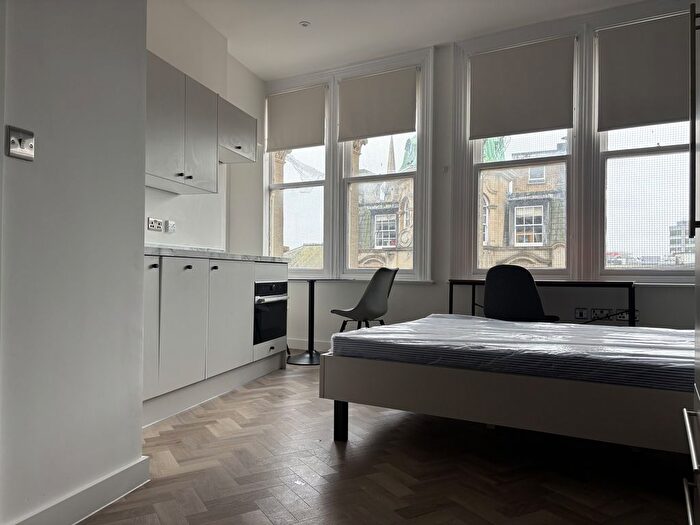 1 Bedroom Flat To Rent In Corn Street, Bristol, BS1