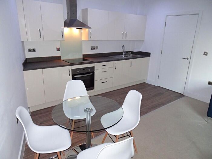 2 Bedroom Apartment To Rent In Honduras Wharf, Summer Lane, B19