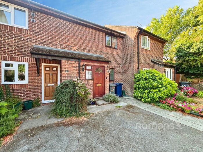 2 Bedroom Terraced House For Sale In The Buntings, Weydon Lane, Farnham, GU9