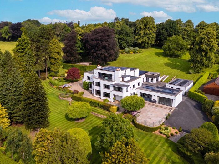 6 Bedroom Detached House For Sale In Hill Foot Lane, Pannal, Harrogate, North Yorkshire, HG3