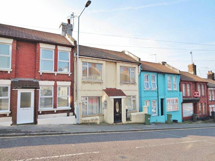 4 Bedroom Terraced House To Rent In Bear Road, Brighton, BN2