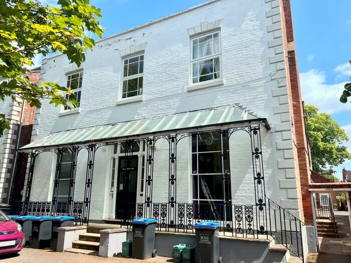 1 Bedroom Flat To Rent In Kirkland Court, Leamington Spa, CV31