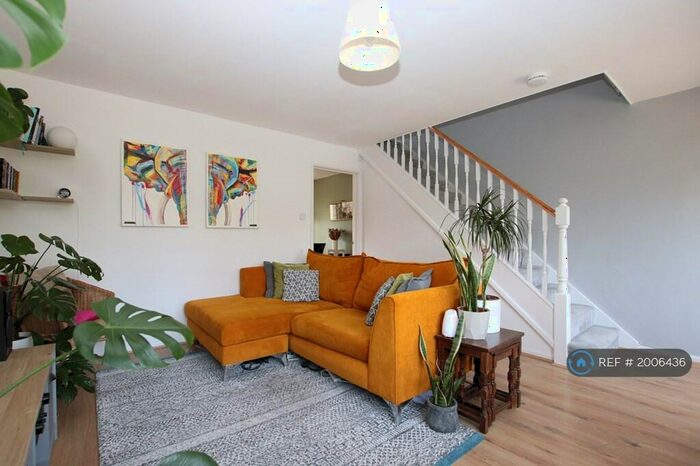 2 Bedroom Terraced House To Rent In Frome Road, Bath, BA2