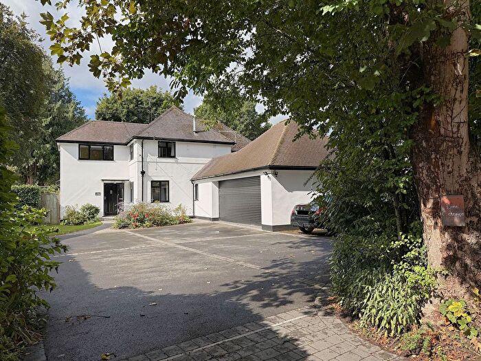 5 Bedroom Detached House For Sale In Lime Walk, Dibden Purlieu, SO45
