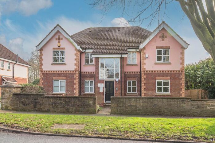 2 Bedroom Flat To Rent In Stainbeck Court, Stainbeck Road, Leeds, LS7