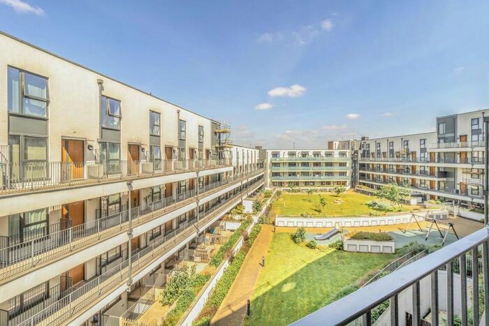 1 Bedroom Flat To Rent In Tewkesbury Road, London, W13