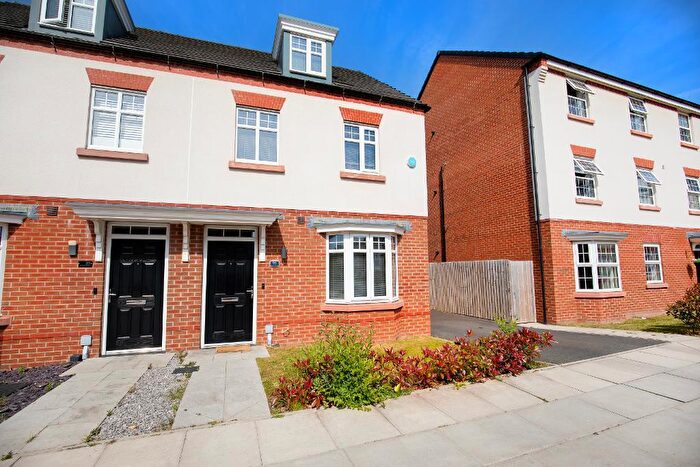 3 Bedroom Semi-Detached House For Sale In Blowick Moss Lane, Kew, Southport, Merseyside, PR8