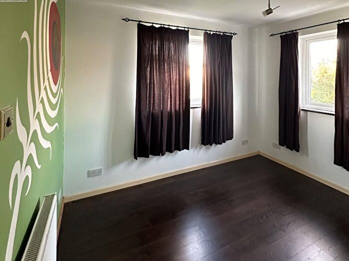 6 Bedroom Detached House To Rent In Wembley Way, Fair Oak, Eastleigh, SO50