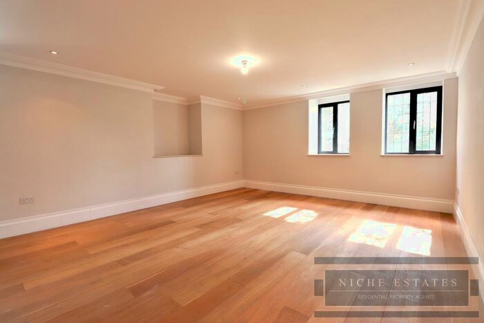 2 Bedroom Apartment To Rent In Mill Heights, Mill Hill, London, NW7