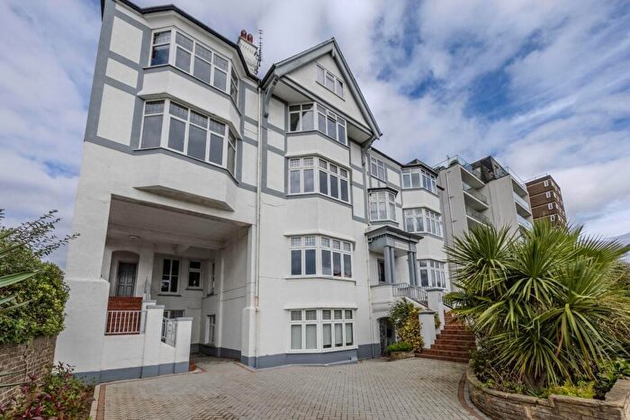 2 Bedroom Flat For Sale In Westcliff Parade, Westcliff-On-Sea, SS0
