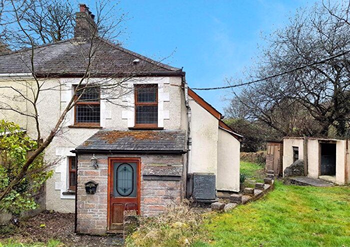 3 Bedroom Cottage For Sale In Tregrehan Mills, PL25