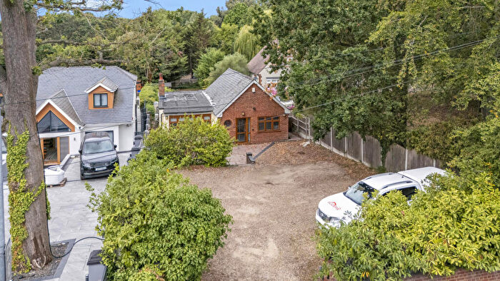 3 Bedroom Detached Bungalow For Sale In Orange Tree Hill, Romford, RM4