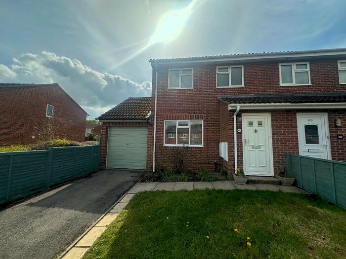 3 Bedroom Semi-Detached House To Rent In Mathias Walk, Basingstoke, Hampshire, RG22