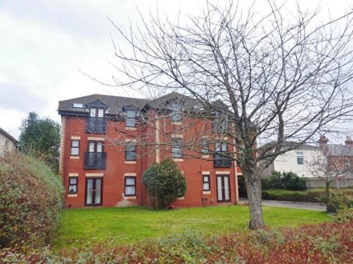 1 Bedroom Flat To Rent In Whitchurch Court, Spring Road, SO19