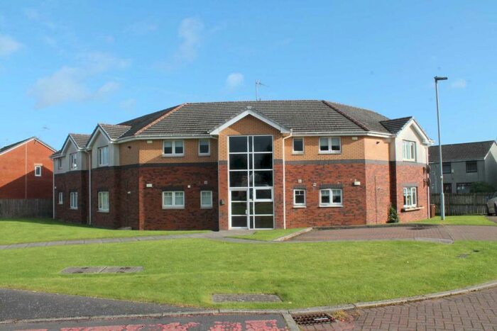 2 Bedroom Flat To Rent In Osprey Crescent, Paisley, PA3