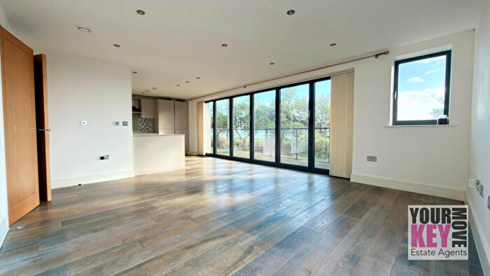 2 Bedroom Flat For Sale In Olivia Court, Hythe, Kent, CT21