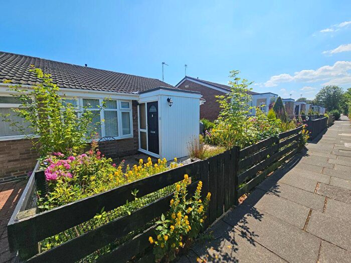 2 Bedroom End Of Terrace House For Sale In Wedder Law, Cramlington, NE23