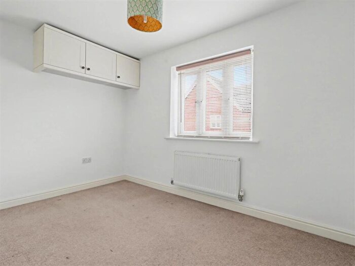 4 Bedroom Detached House For Sale In Juniper Close, Cringleford, NR4