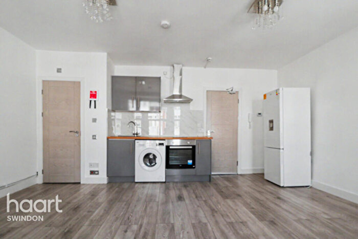 Studio To Rent In Milton Road, Swindon, SN1