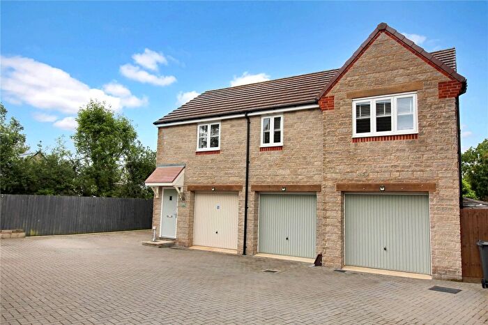 2 Bedroom Detached House For Sale In The Stones, Purton, Swindon, Wiltshire, SN5