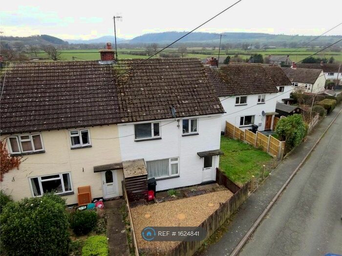 3 Bedroom End Of Terrace House To Rent In Pentre Gwyn, Welshpool, SY21