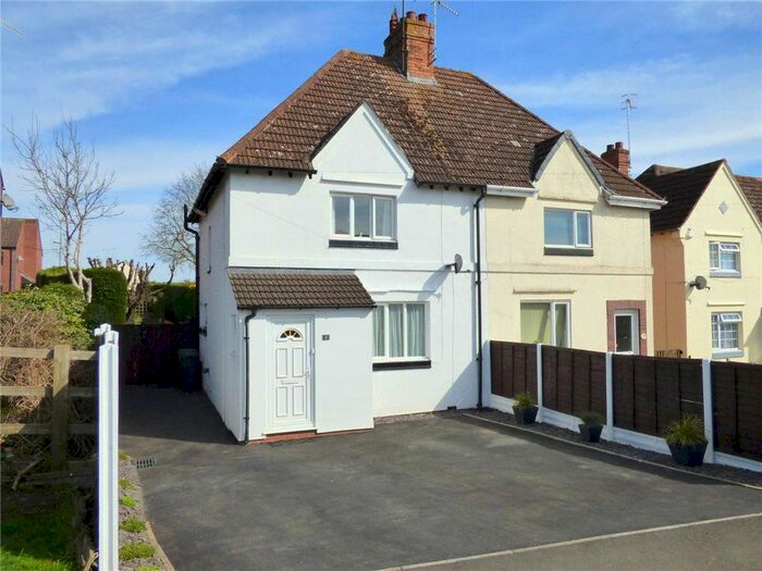 3 Bedroom Detached House For Sale In Cornmore, Pershore, Worcestershire, WR10