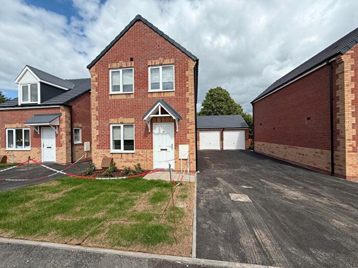 3 Bedroom House To Rent In Lily Of The Valley View, Sutton In Ashfield, NG17