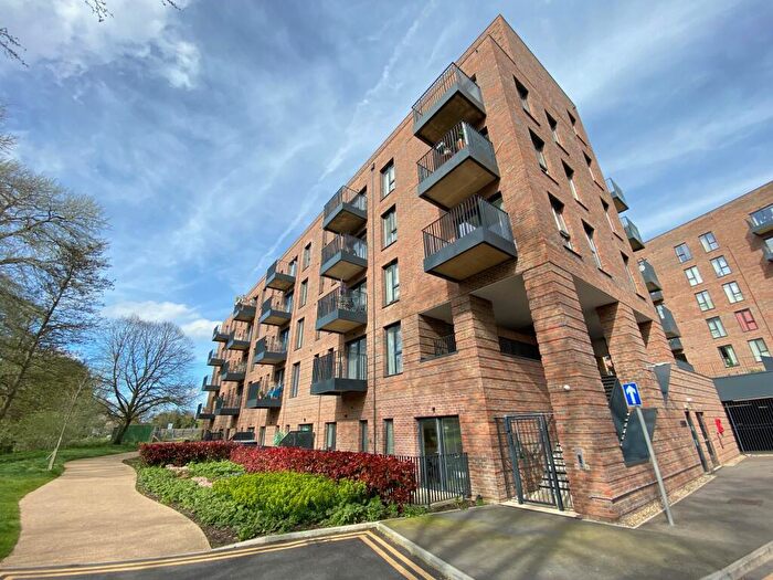 2 Bedroom Apartment To Rent In Dacorum Way, Hemel Hempstead, HP1