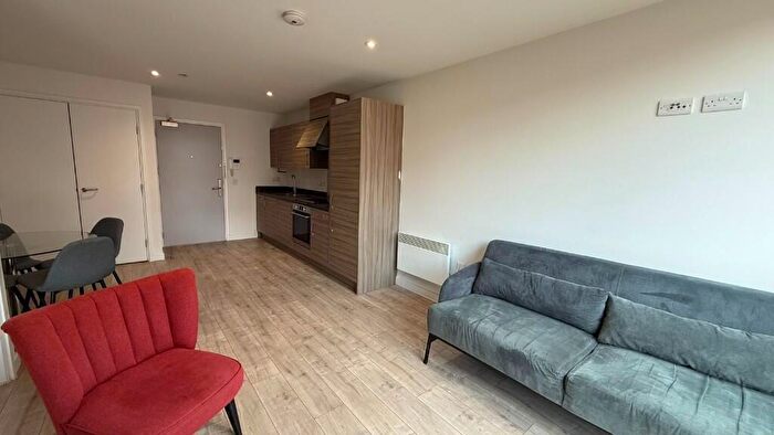 1 Bedroom Apartment To Rent In Saffron Court, Crocus Street, Nottingham, NG2