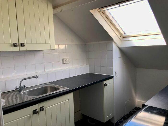 1 Bedroom Flat To Rent In London Road South, Lowestoft, NR33