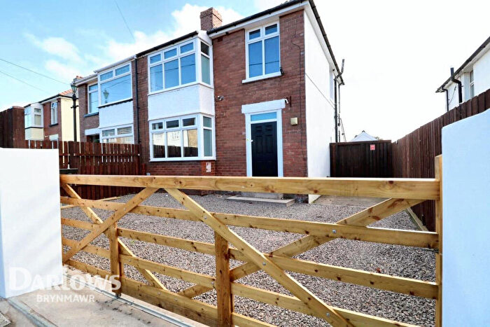 3 Bedroom Semi-Detached House For Sale In Beaufort Hill, Ebbw Vale, NP23