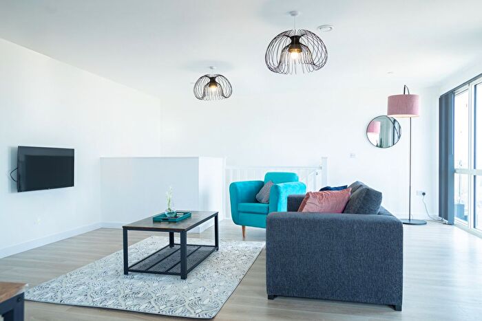 2 Bedroom Flat To Rent In Broadway, Peterborough, PE1