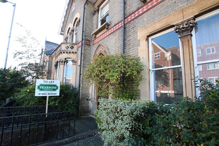 1 Bedroom Flat To Rent In City Road, Winchester, Redecorated, SO23