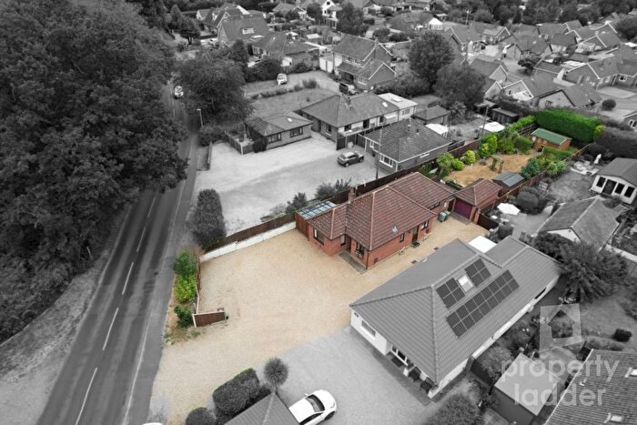 4 Bedroom Detached Bungalow For Sale In Buxton Road, Spixworth, Norwich, NR10