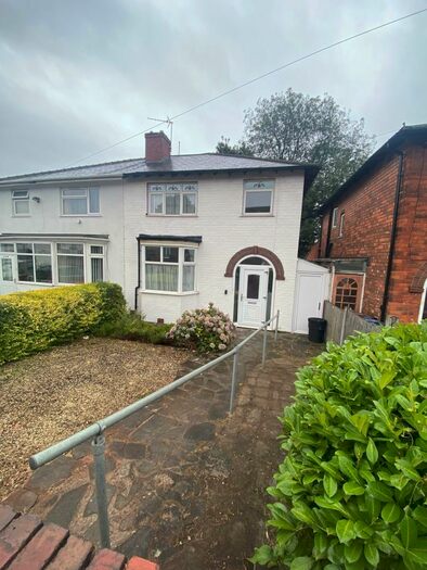 3 Bedroom House To Rent In Wellington Road, Handsworth, Birmingham, B20
