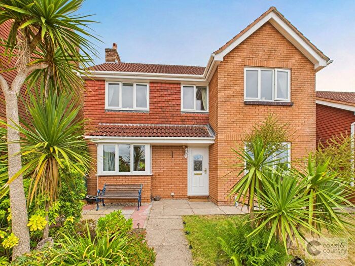 4 Bedroom Detached House For Sale In Fern Road, Newton Abbot, TQ12